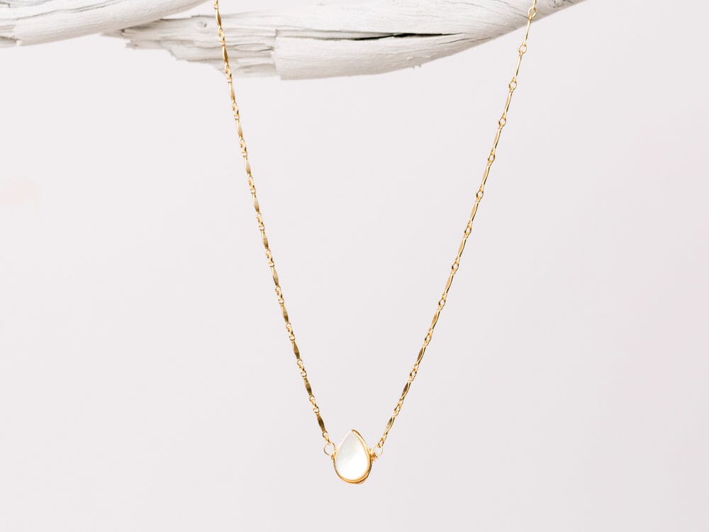 Aya Choker | Mother of Pearl Teardrop Necklace