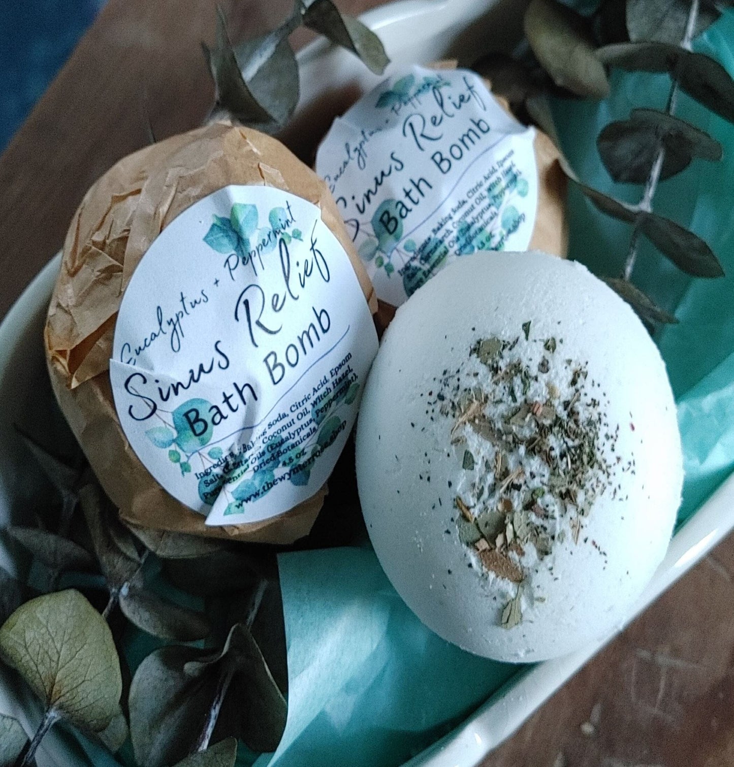 Just Breathe Bath Bomb – Eucalyptus & Peppermint