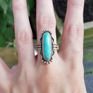 Vintage Oval Green Stone Ring