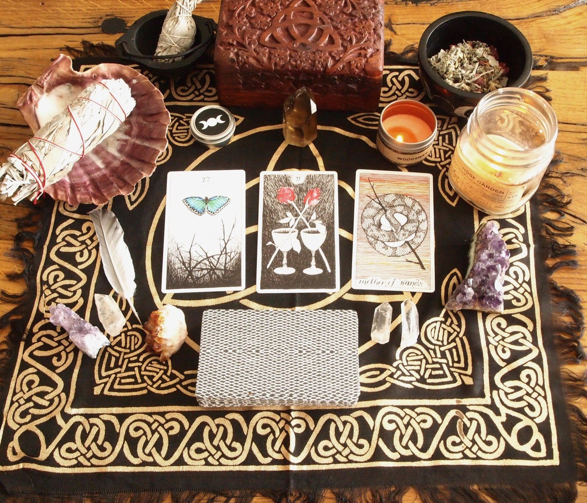 How to Set Up An Altar - The Spirit Nest Guide