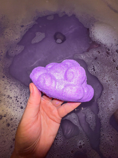 Cloud Nine Amethyst Bath Bomb – Lavender Amber Relaxation Soak