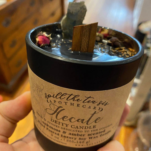 Hecate Deity Soy Wax Candle – Crossroads, Protection & Intuition
