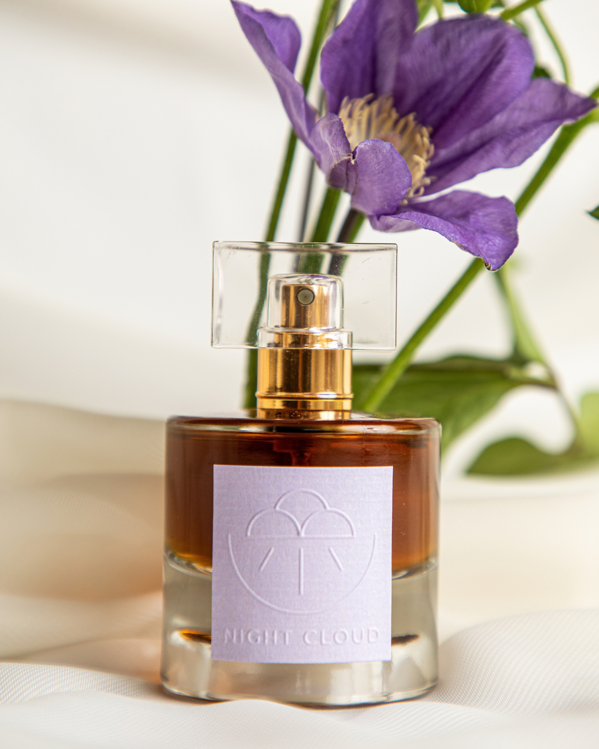Night Cloud – Noir Lavender & Oakmoss Ritual Perfume