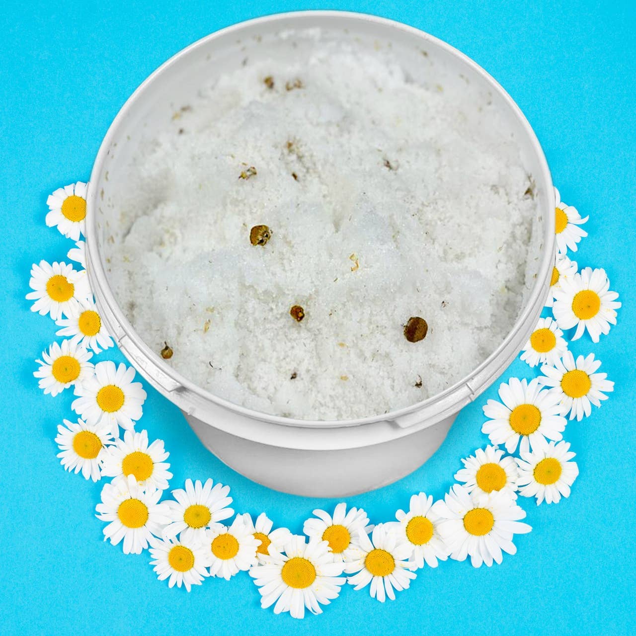 Exfoliating Chamomile Flower Scrub - Spirit Nest
