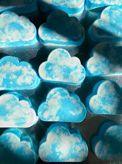 Cloudbreak Bath Bomb – Blue Calcite Rain Ritual Soak