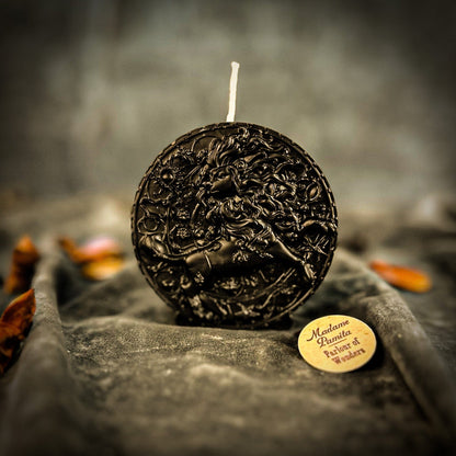 Beeswax Leo Zodiac Spell Candle – Creativity, Confidence & Leadership