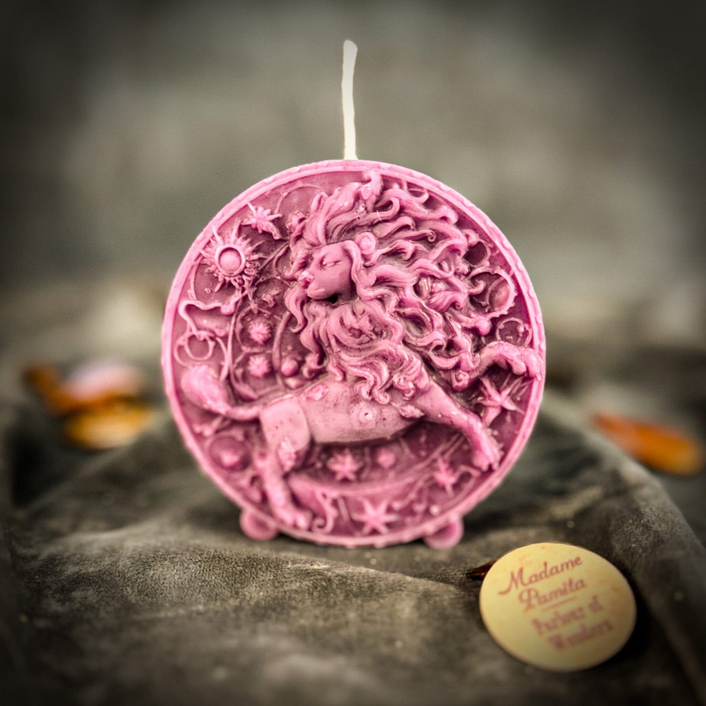 Beeswax Leo Zodiac Spell Candle – Creativity, Confidence & Leadership