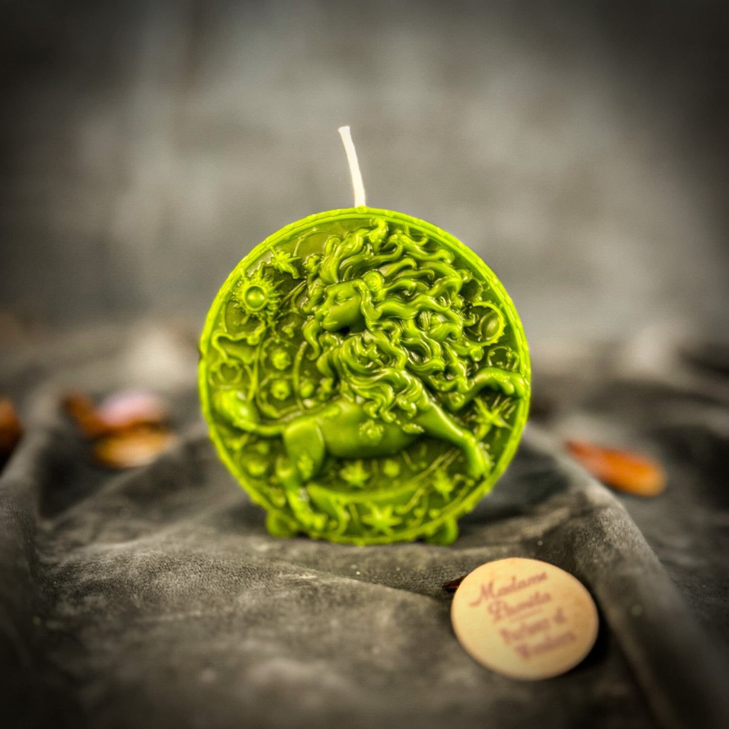 Beeswax Leo Zodiac Spell Candle – Creativity, Confidence & Leadership