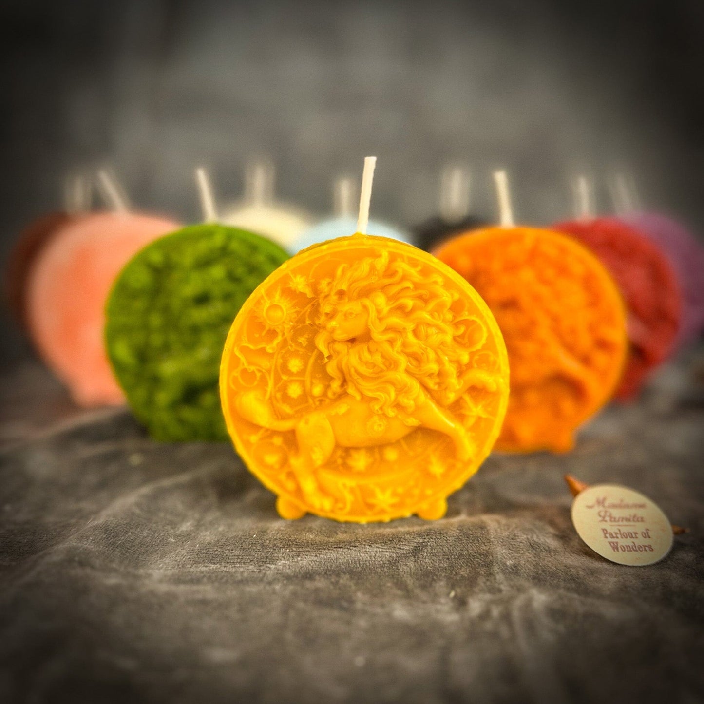 Beeswax Leo Zodiac Spell Candle – Creativity, Confidence & Leadership