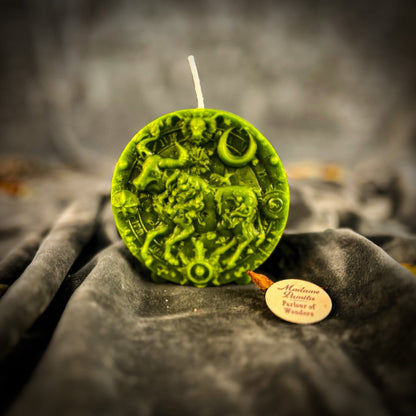 Beeswax Taurus Zodiac Spell Candle – Abundance, Stability & Sensuality