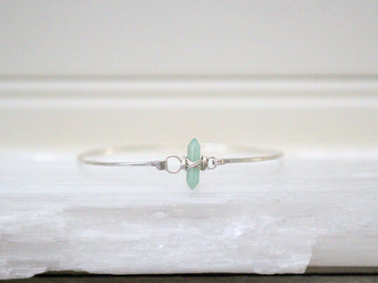 Crest Bracelet - Green Aventurine | Minimalist Gemstone Bangle