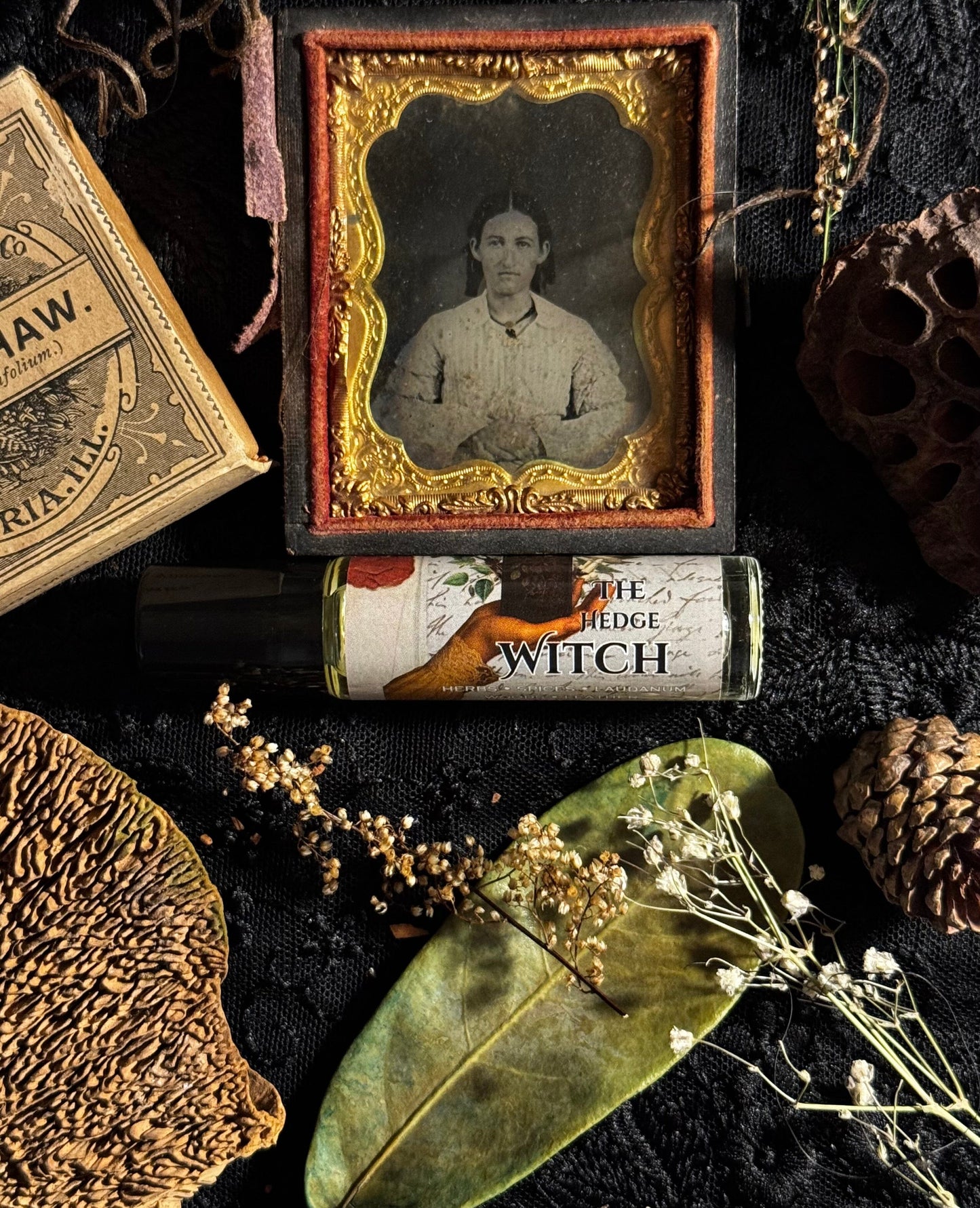 The Hedge Witch Perfume Oil Roller | Sweet Tobacco & Herbs