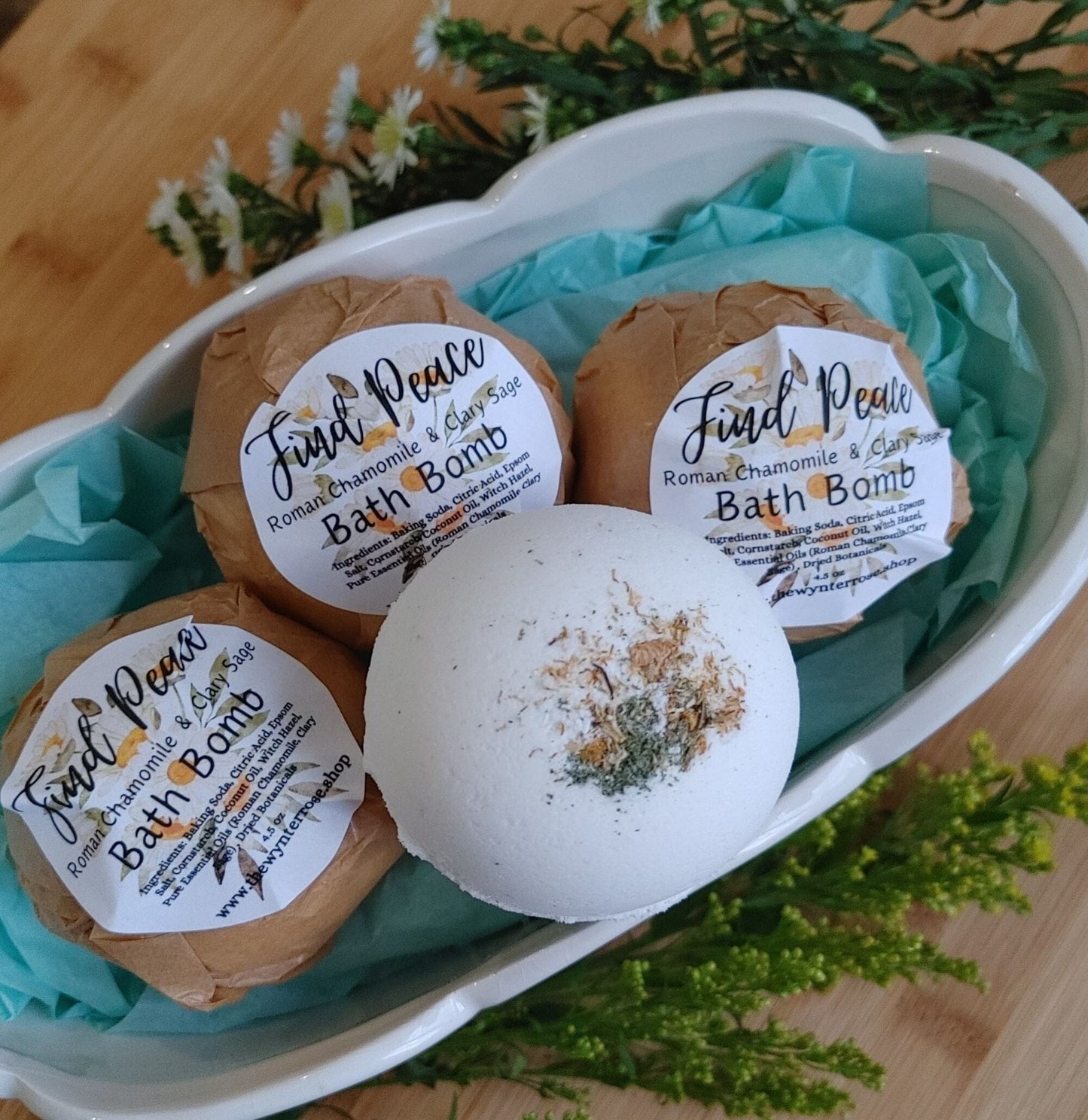 Find Peace Bath Bomb – Roman Chamomile & Clary Sage