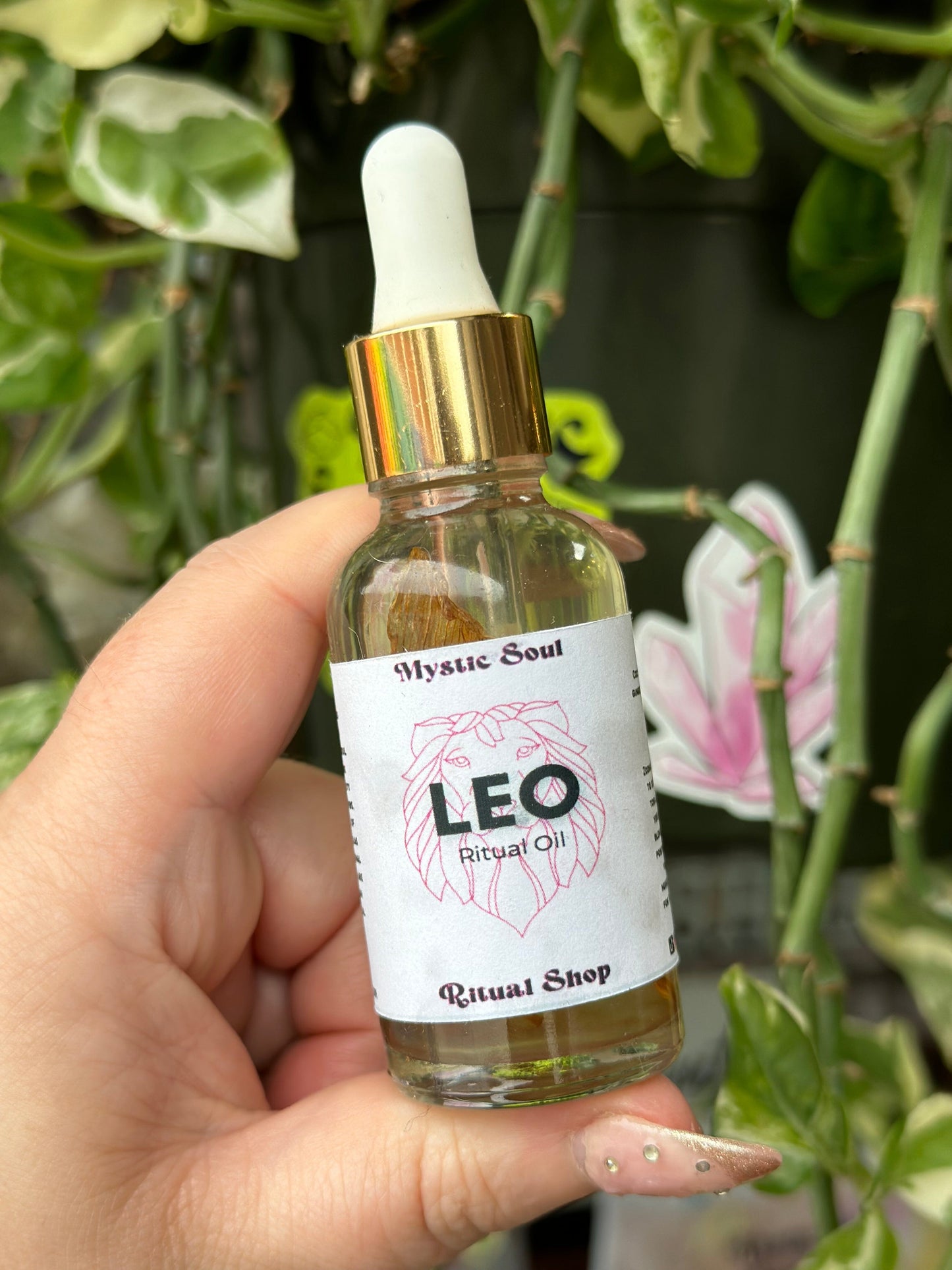 Zodiac Oils – Astrological Ritual Oil Blends