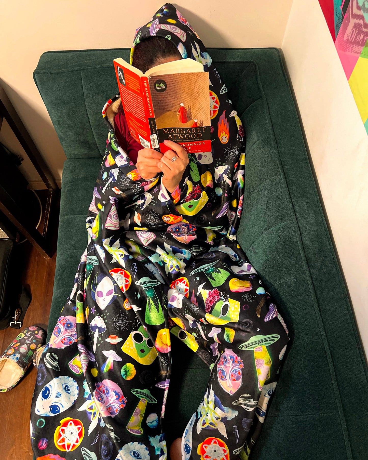 Di-Orbs Hoodie Blanket