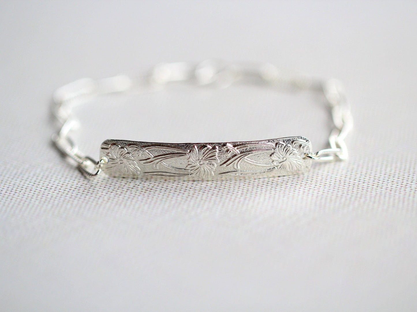 Poppy Bracelet | Etched Floral Stacking Bracelet