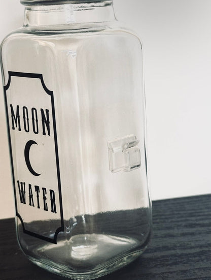Moon Water Charging Glass Jar | Lunar Ritual Vessel