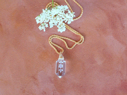 Echo Necklace | Floral Crystal Quartz Pendant