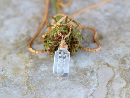 Echo Necklace | Floral Crystal Quartz Pendant