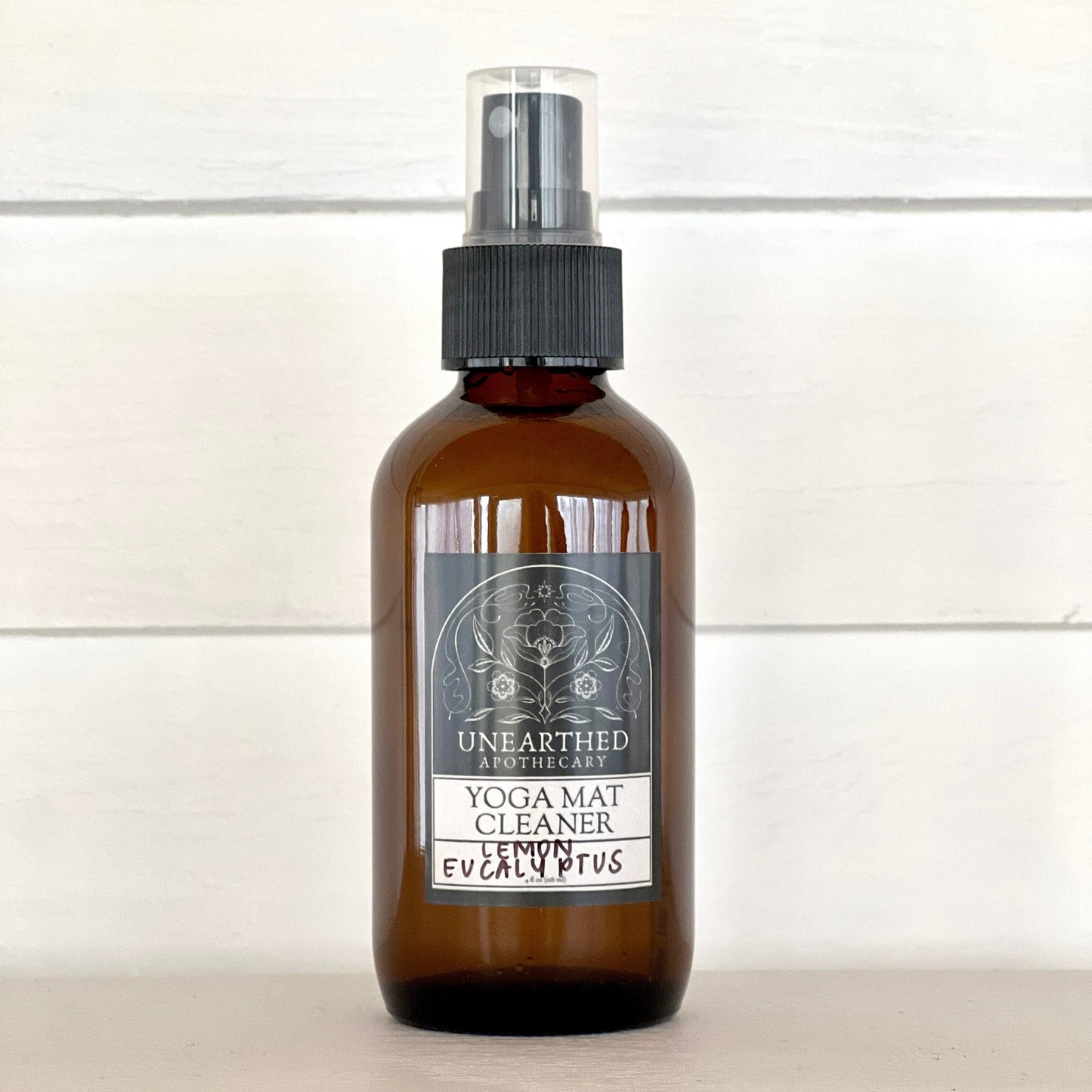 Yoga Mat Cleaning Spray – Natural Essential Oil Cleaner