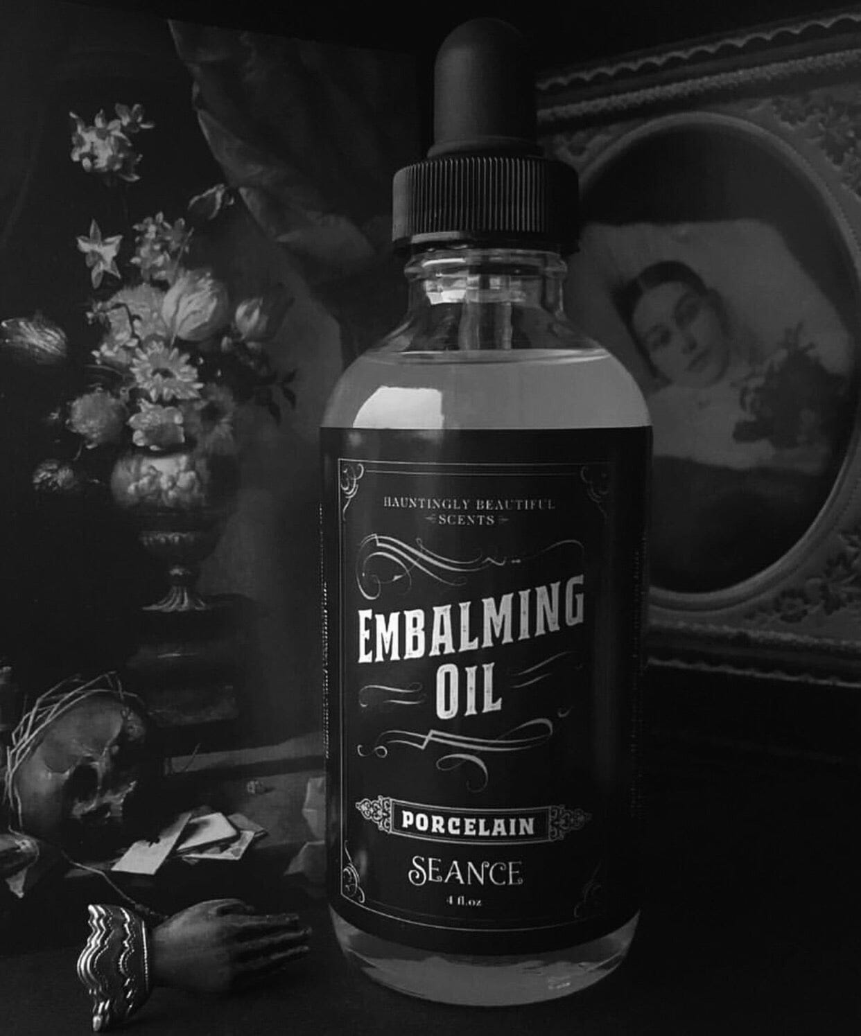 Porcelain Embalming Lotion Body Oil | Vanilla, Walnut & Floral