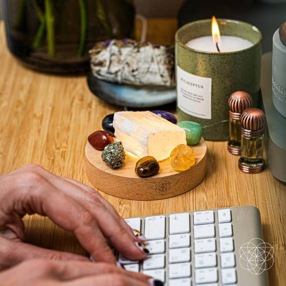 Money-Magnet Lamp – Crystal Light for Abundance & Focus - Spirit Nest