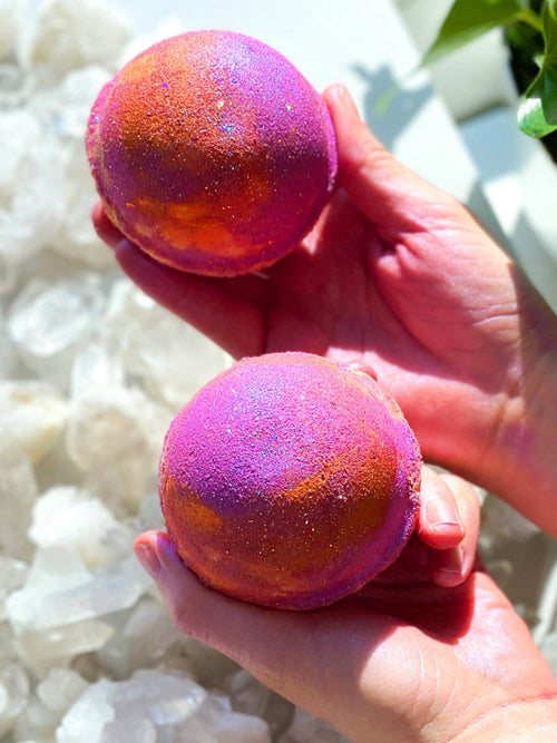 Venus Rebirth Bath Bomb - Rose Quartz Ritual Soak
