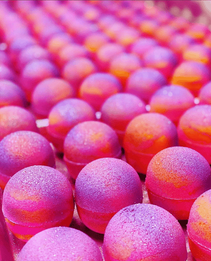 Venus Rebirth Bath Bomb - Rose Quartz Ritual Soak