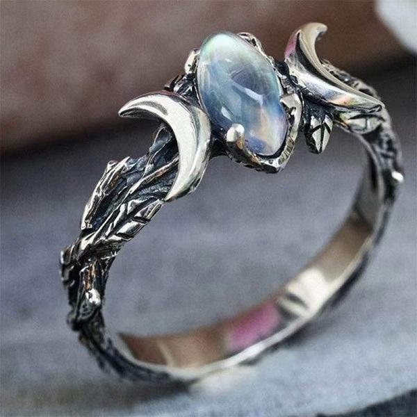 Triple Moon Blue Stone Vintage Ring