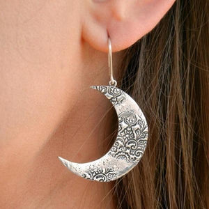 Vintage Crescent Moon Earrings