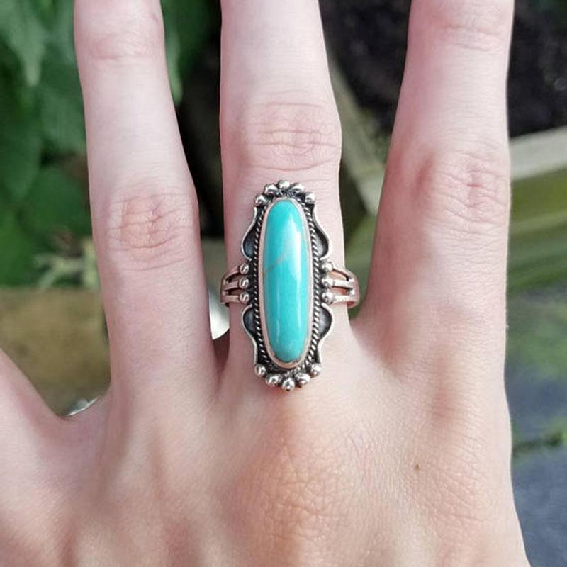 Finetoo Vintage Silver Ring 8-Piece Set Color Opal Crystal Carving Ring -  China Rings and Jewelry price | Made-in-China.com